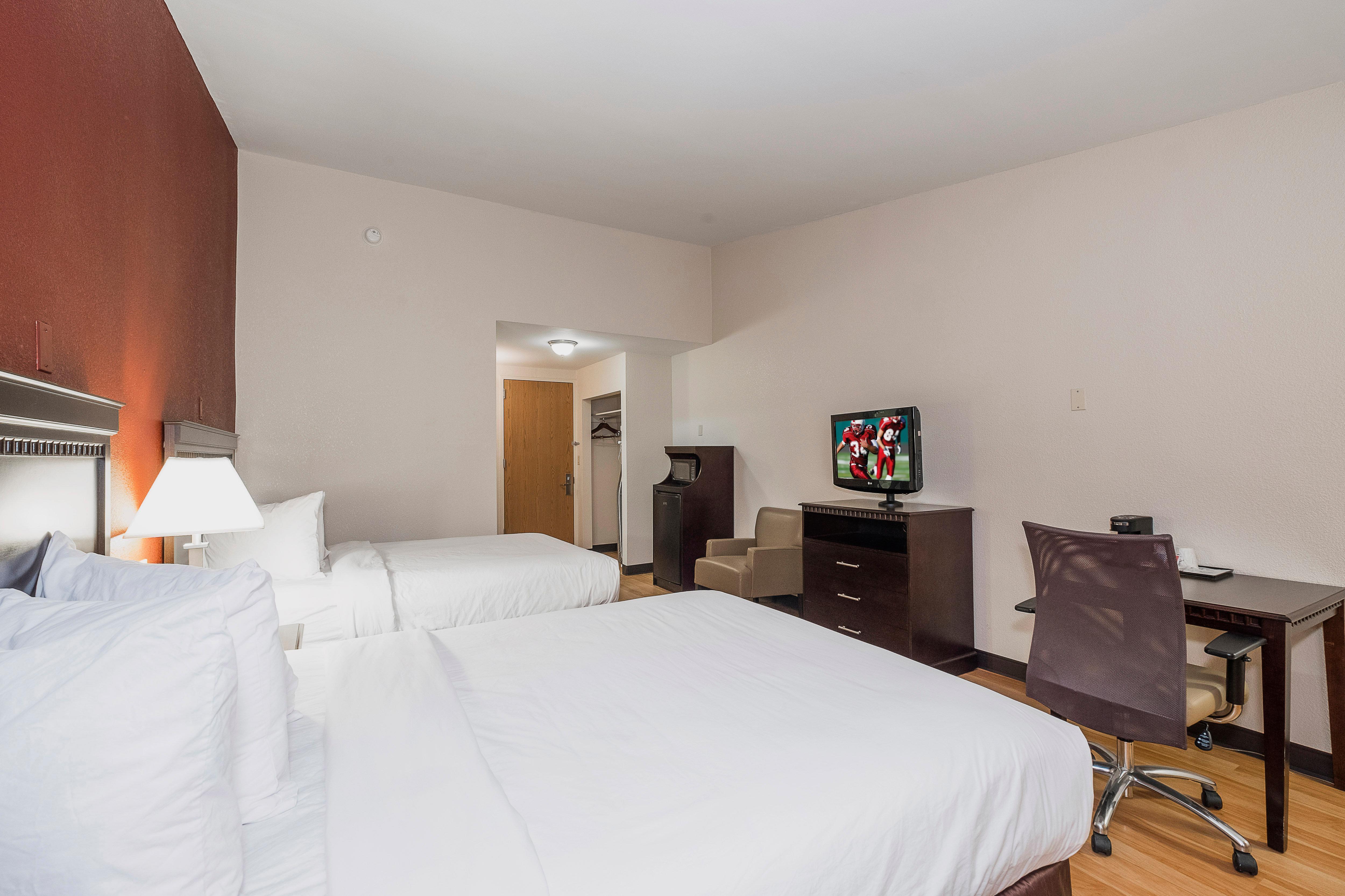 Red Roof Inn & Suites Mt Holly - Mcguire Afb Westampton Buitenkant foto