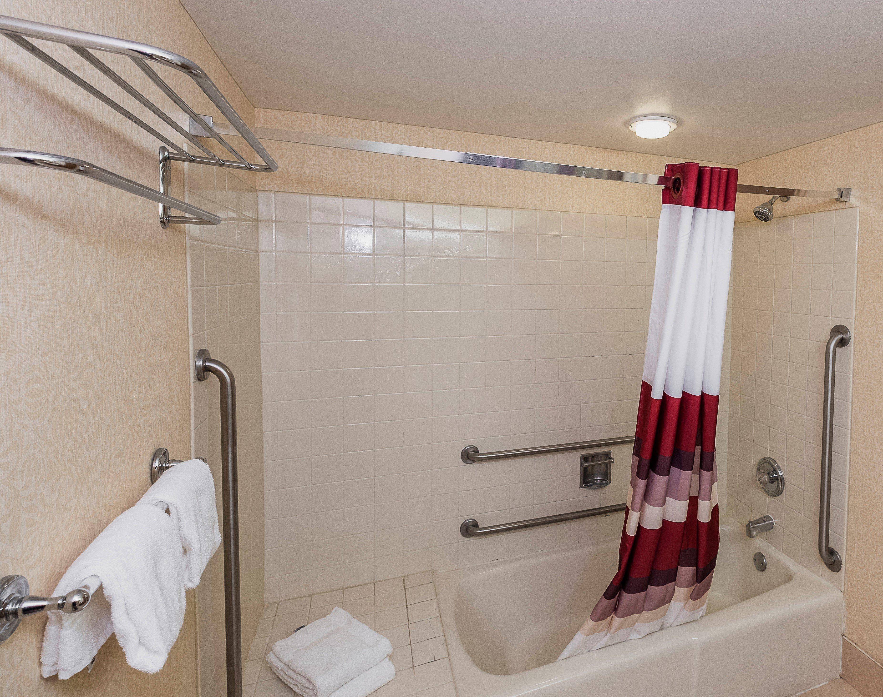 Red Roof Inn & Suites Mt Holly - Mcguire Afb Westampton Buitenkant foto