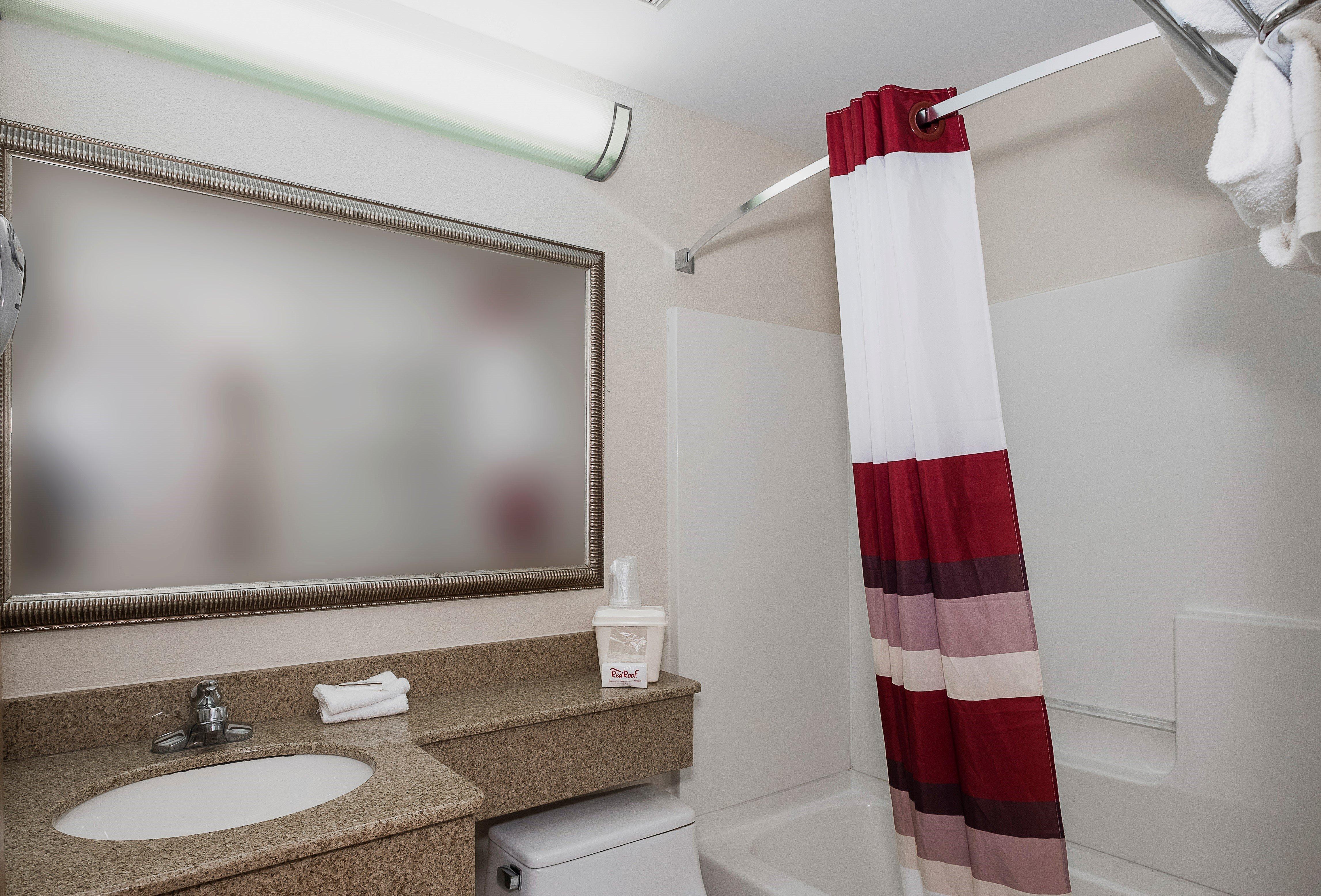 Red Roof Inn & Suites Mt Holly - Mcguire Afb Westampton Buitenkant foto