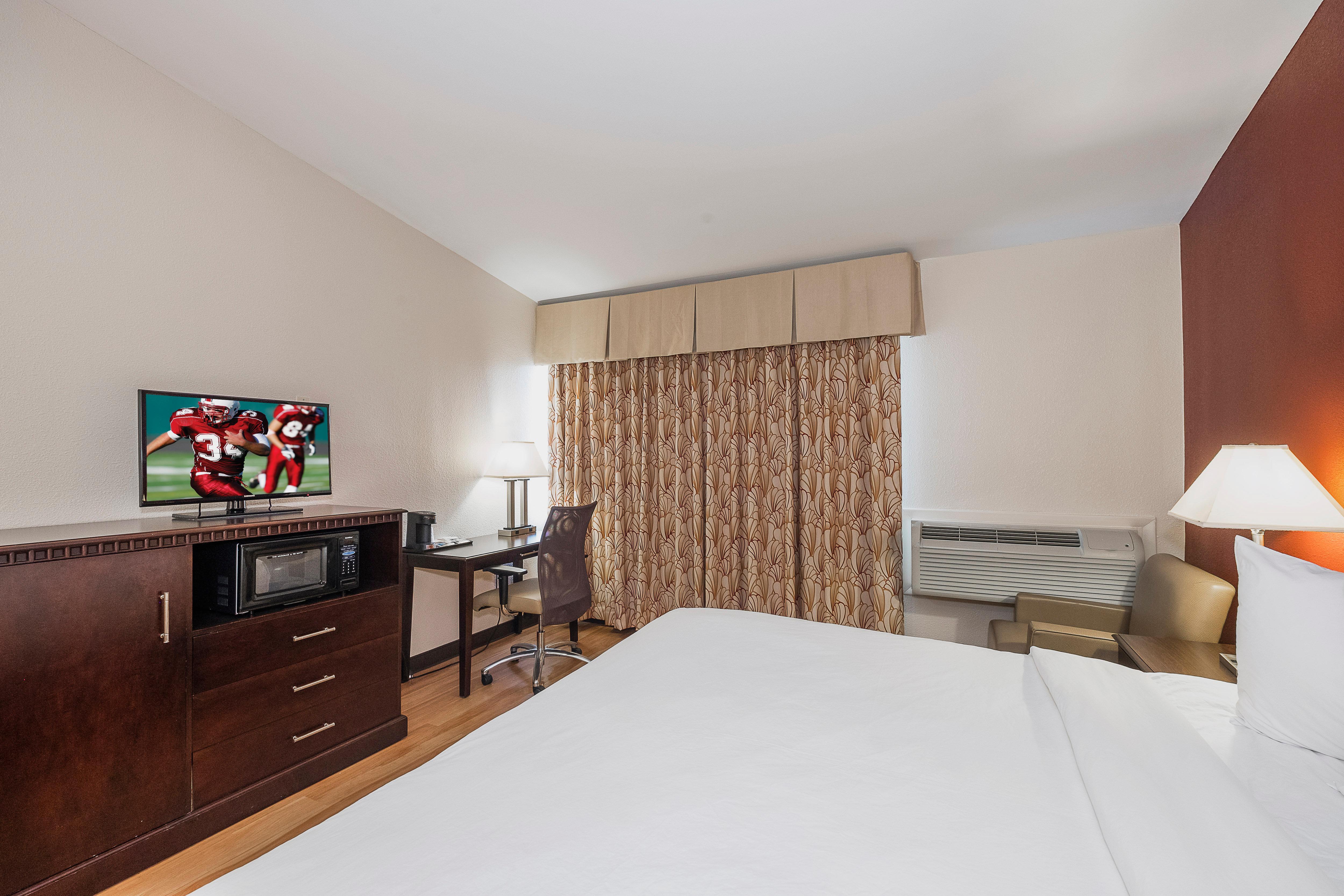 Red Roof Inn & Suites Mt Holly - Mcguire Afb Westampton Buitenkant foto
