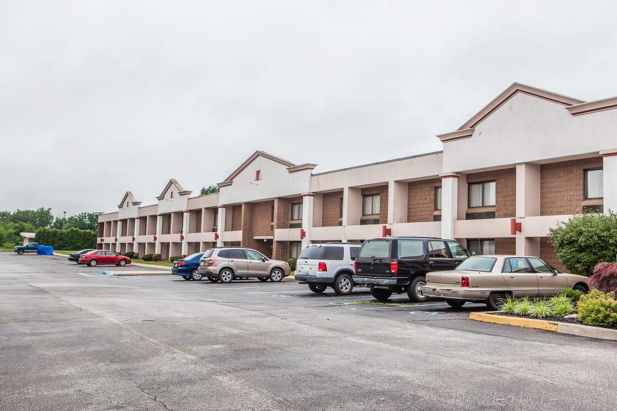 Red Roof Inn & Suites Mt Holly - Mcguire Afb Westampton Buitenkant foto