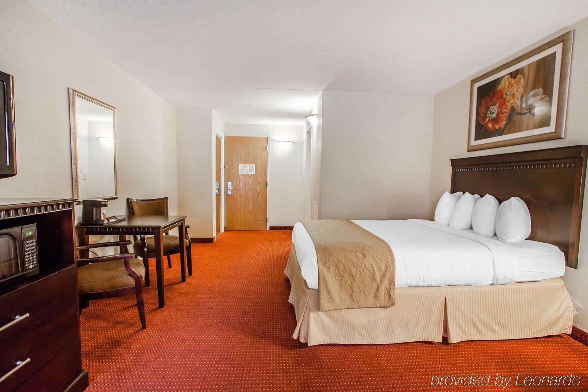 Red Roof Inn & Suites Mt Holly - Mcguire Afb Westampton Buitenkant foto