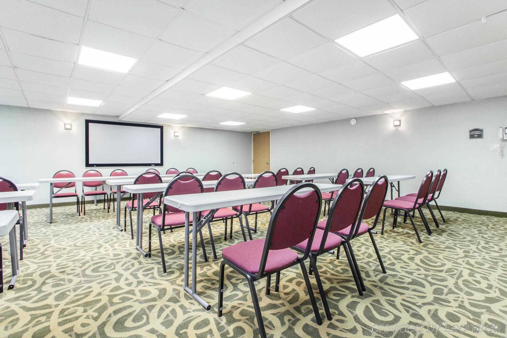 Red Roof Inn & Suites Mt Holly - Mcguire Afb Westampton Buitenkant foto